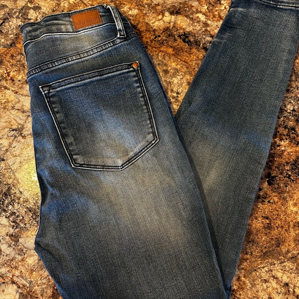 Judy Blue Classic Blue Women's Jeans
